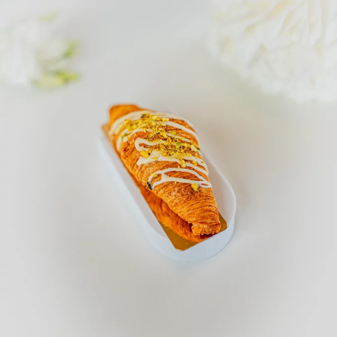Croissant pistacjowy - obrazek 2